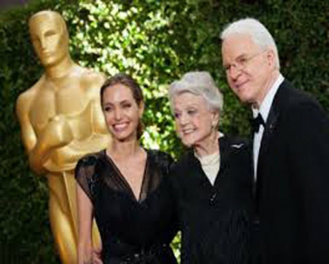 Angelina Jolie receives honorary Oscar for humanitarian work