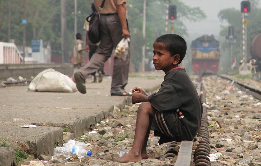 Half Of India's Homeless Children Are Labourers