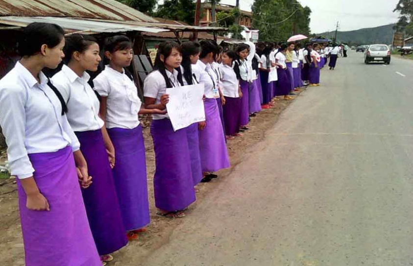 Manipur: Indian School Girls Drag Broken Down Bus Uphill 