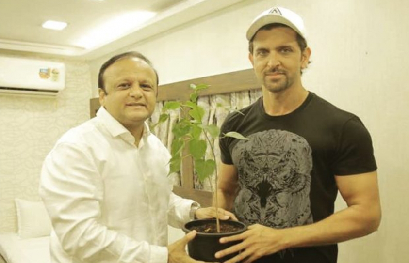  Hrithik Roshan Lends Support To Social Cause For World Environment Day