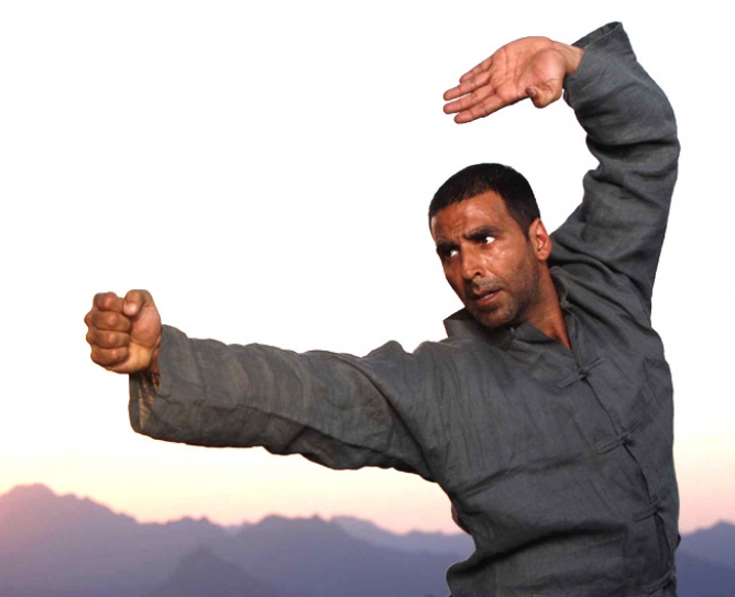 Akshay Kumar to teach self defence for women