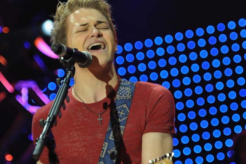 Hunter Hayes Reveals His “Wild Card” at Charity Event