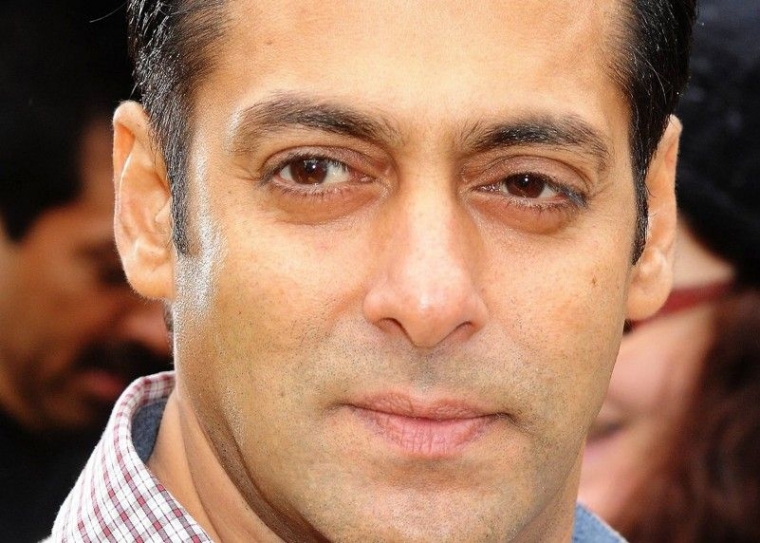 Candid Salman speaks about charity and life
