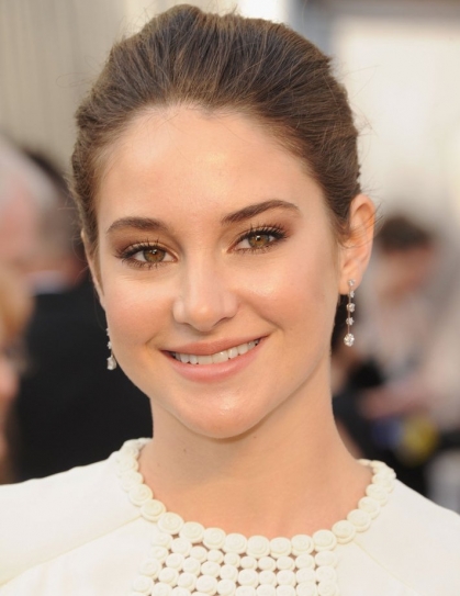 Kids From Akron Children’s Hospital Appear In Film With Shailene Woodley