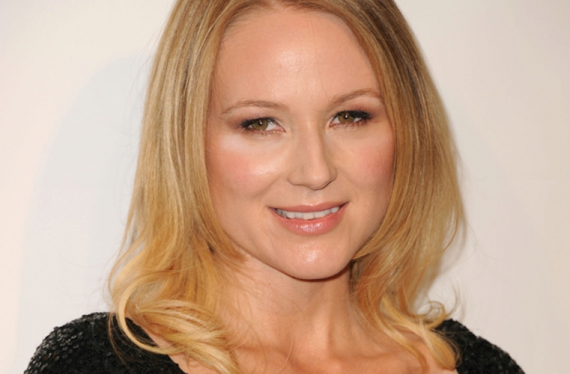 Jewel Releases New Song To Raise Awareness Of Lung Cancer