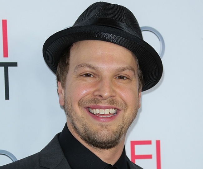 Gavin DeGraw Helps Launch Bedside Performance Program At City Of Hope
