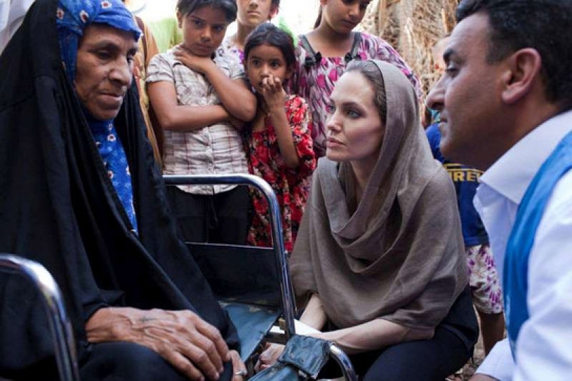 Angelina Jolie Visits Iraq, Calls For International Leadership To End Suffering