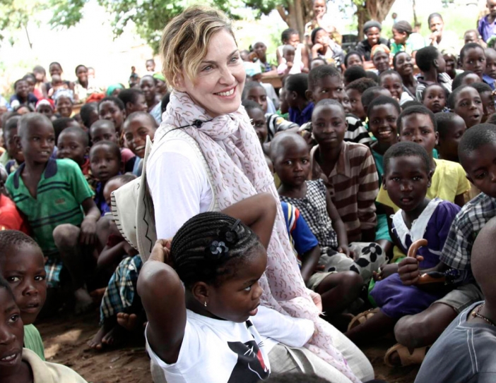 Madonna calls for charity donations for Malawi flooding victims