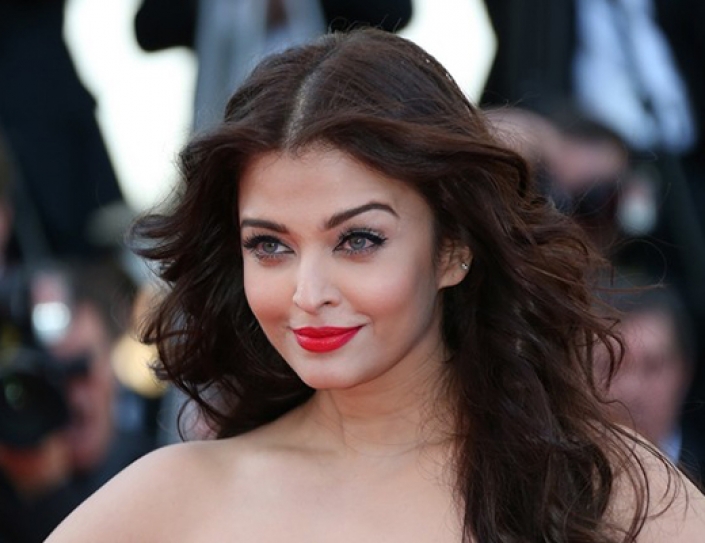 Open Letter To Aishwarya Rai Bachchan: This Ad You Figure In Is Insidiously Racist