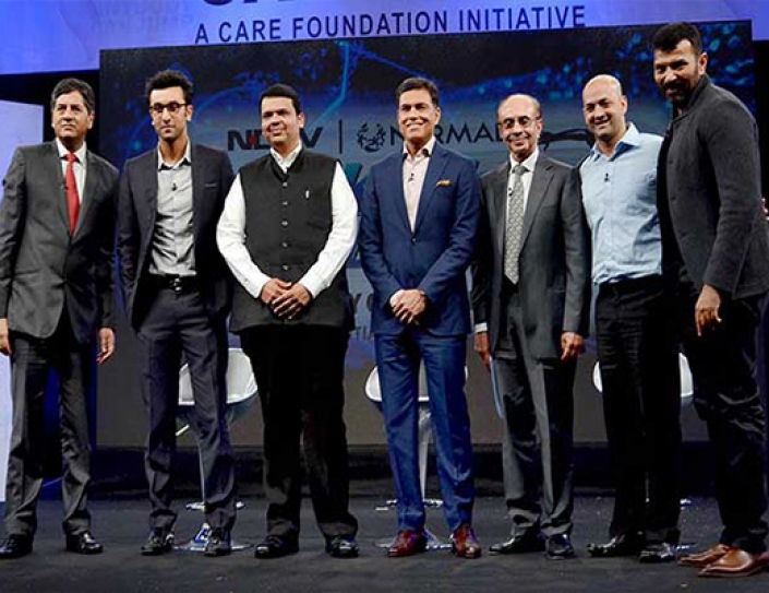 Ranbir Kapoor, Maharashtra CM Launch 'Marks For Sports' Campaign