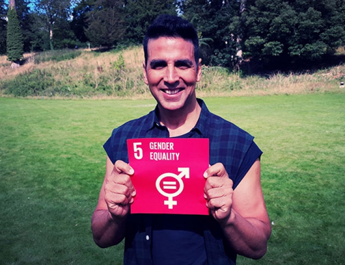 Akshay Kumar Supports The Global Goals Campaign.