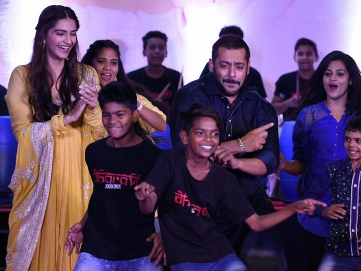 Salman Khan To Celebrate Diwali With Kids From Dharavi.