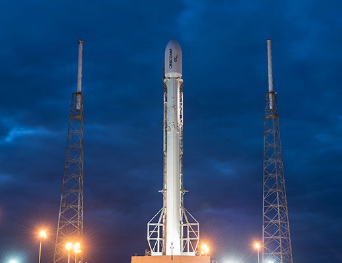 SpaceX's Vertically Landed Rocket In Shape to Fly Again