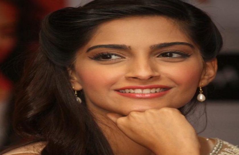 Women’s Day Video: Sonam Kapoor Talks About ‘Gender Inequality’ In Bollywood!