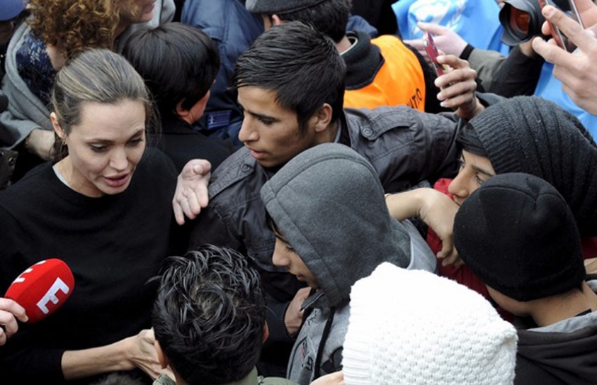 Angelina Jolie Marks Five Years Of Conflict In Syria