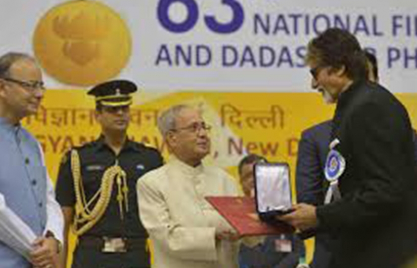 National Awards: Amitabh Bachchan ‘Touched’ By President Pranab Mukherjee’s Speech 
