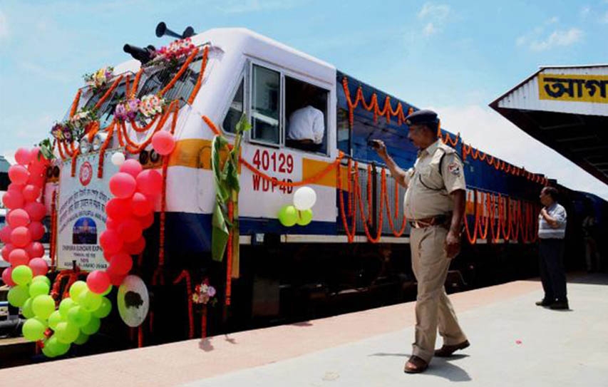 Different Strokes: 36 Railway Stations Get Colourful Makeover
