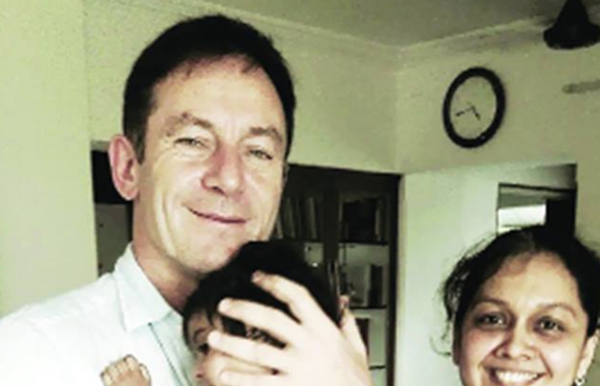 Jason Isaacs Meets Foster Family In Mumbai, Says A Lot Of Work Required For Child Rights