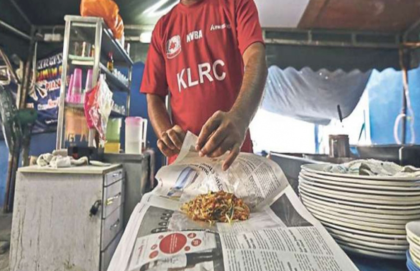 Avoid wrapping food in newspaper, it's harmful: FSSA
