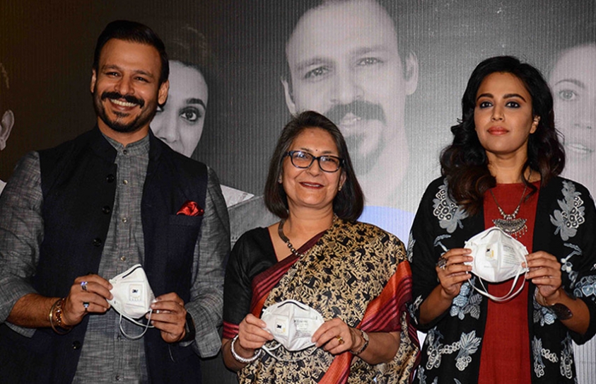 Vivek Oberoi & Swara Bhaskar Interact With Traffic Cops At The Theatrical Launch Of Award Winning Short Film Hawa Badlo