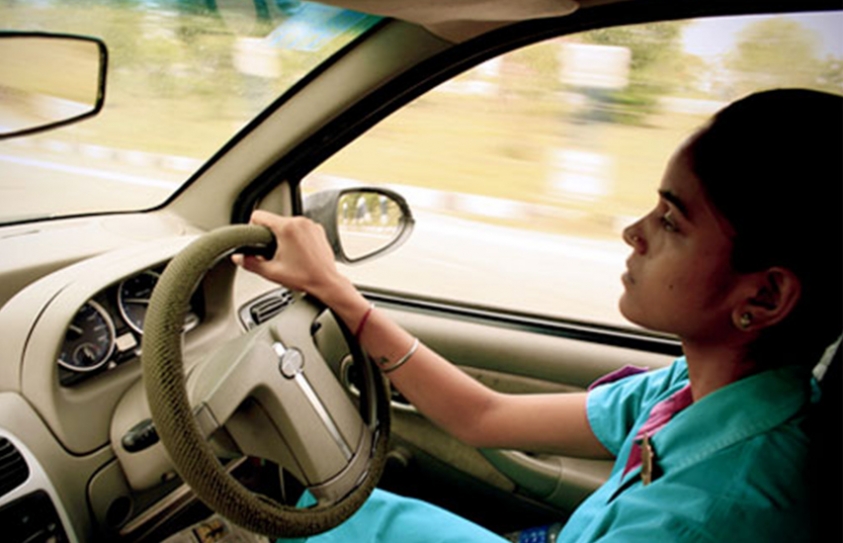 Women Empowerment: Female Drivers To Soon Drive E-Rickshaws And Taxis 