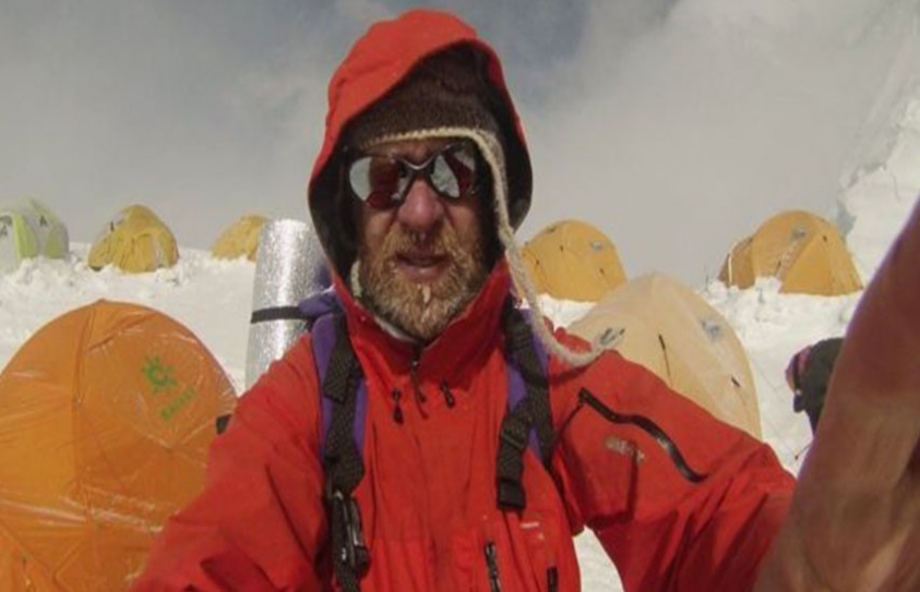   Terminal Cancer Patient With Months To Live Conquers Mount Everest 