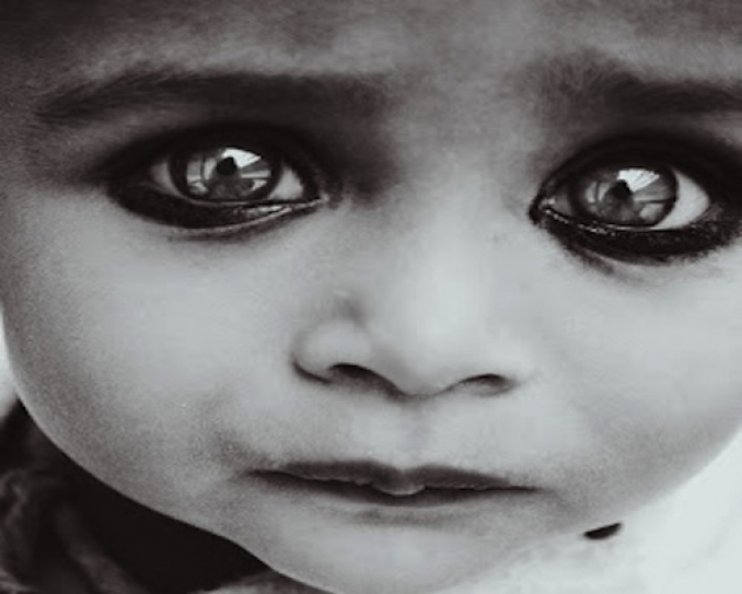 Eye Makeup Used To Protect Children Can Poison Them Instead