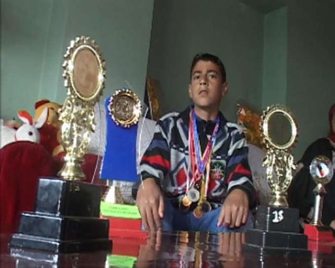 13-year-old boy from Kashmir all set for Bollywood as Vishal Bhardwaj hunts for talented artists for Hyder