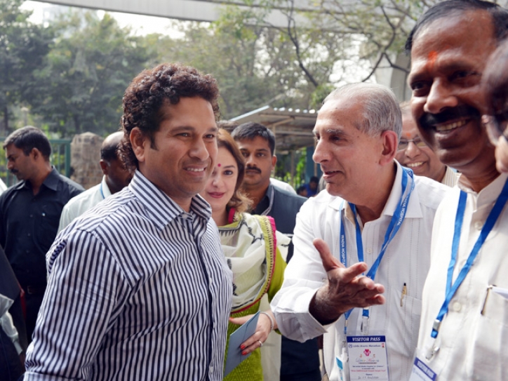 Sachin Tendulkar chooses charity over music launch