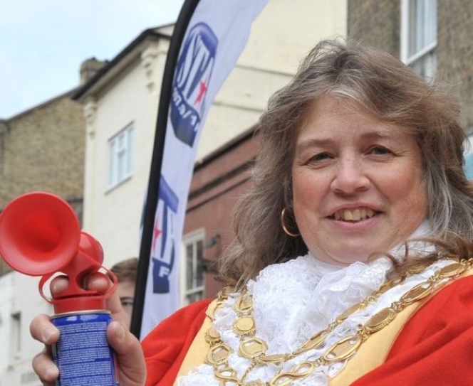 Bollywood will come to Ely as mayor Elaine Griffin-Singh brings charity event to the city
