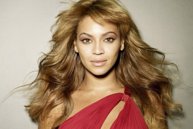 Beyonce teams with U.K. charity