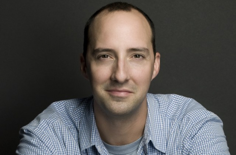 Samford grad Tony Hale cozies up to ladies in new video linked to ‘Stand Up to Cancer’ charity