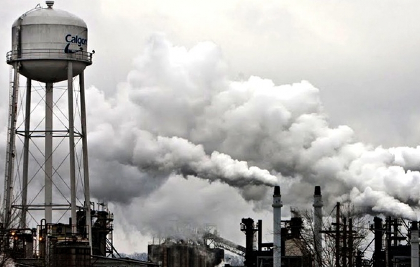Commonwealth Bank sued in bid to reveal carbon pollution it finances
