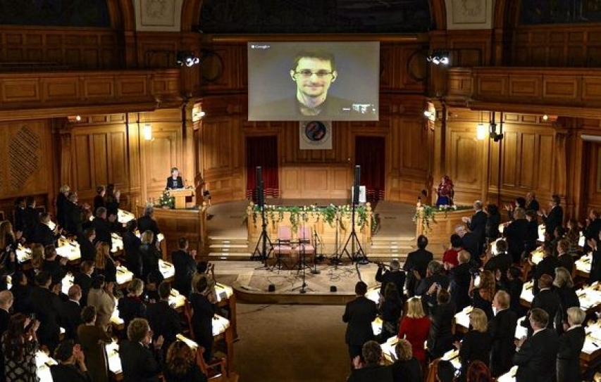 Edward Snowden wins Swedish human rights award for NSA revelations