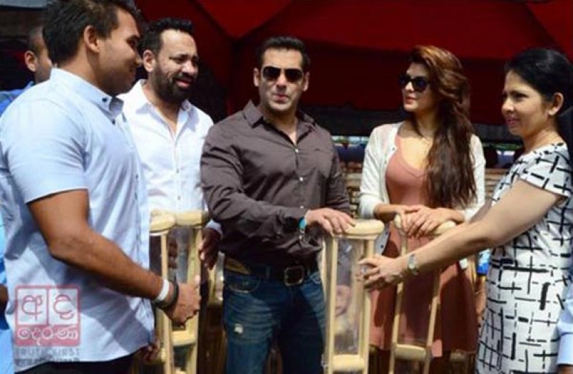 Salman Khan donates 300 lenses to the disabled