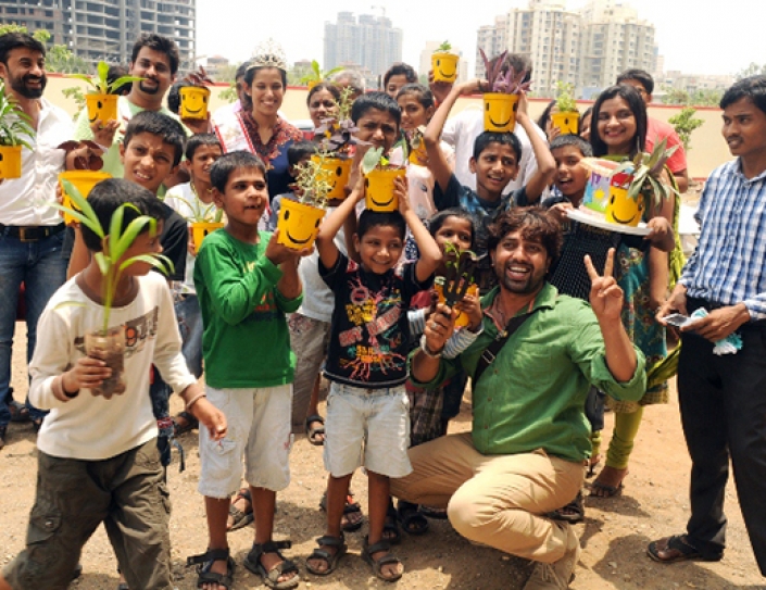 Mrs. India Priyanka Khurana Goyal Joins Hands With Bal Snehalaya For Tree Plantation Drive On Earth Day