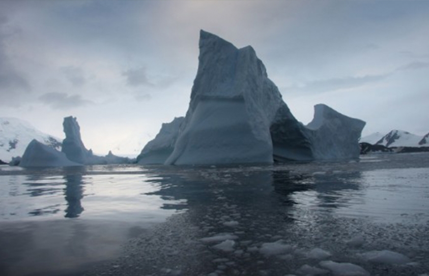 Part Of Antarctica Suddenly Started Melting At A Rate Of 14 Trillion Gal. A Year