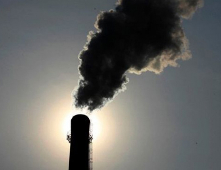 CO2 Levels Reach Monthly Record