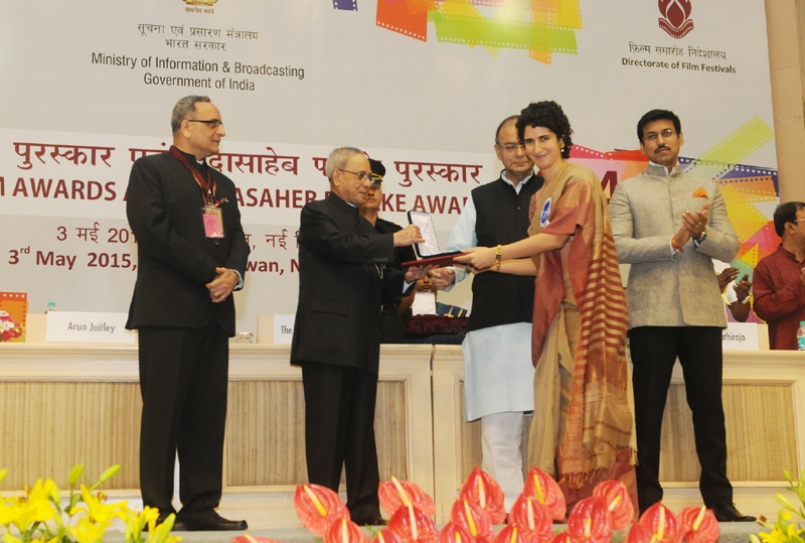 President Urges Film Industry To Look Beyond Markets & Nurture Human Values