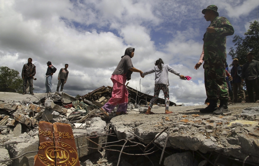 Ten Killed As Huge Quake Hits Off Coast Of Chile, But Tsunami Warnings Are Now Lifted