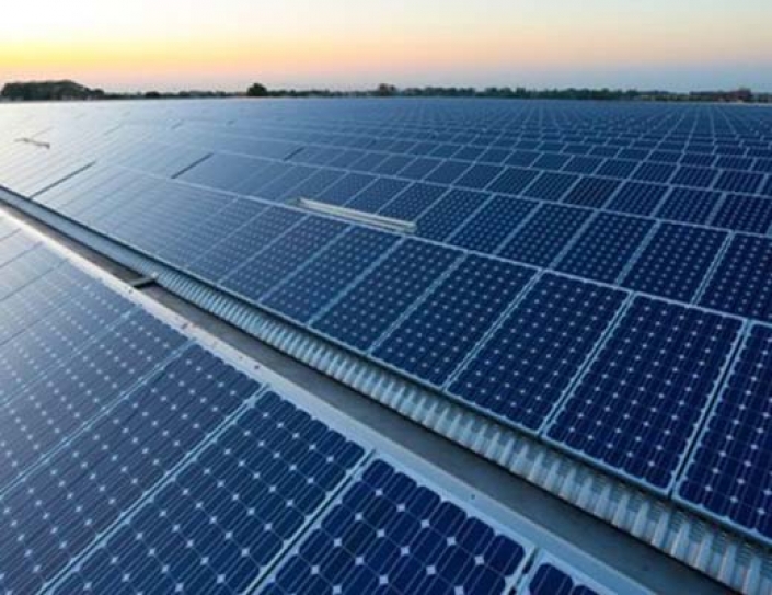 Govt to Ask Flipkart, Amazon & Snapdeal To Sell Solar/Wind Powered Products