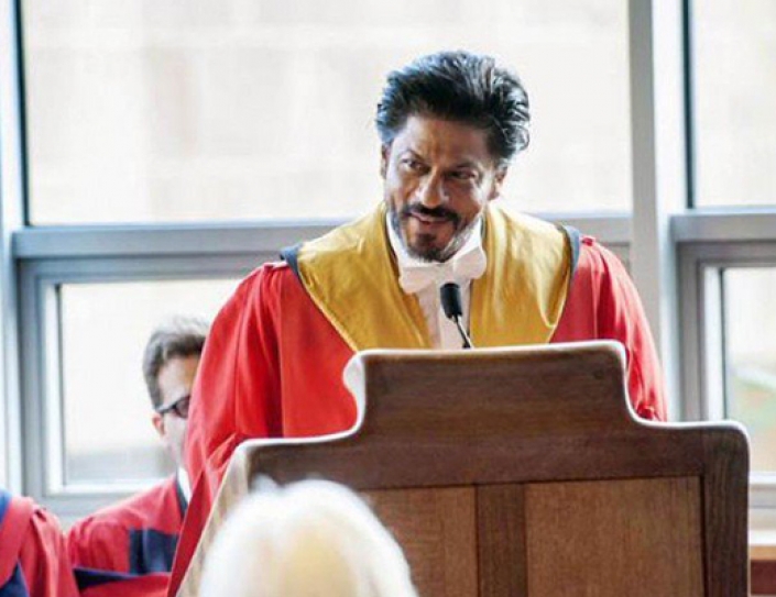 Shah Rukh Khan Speaks Up About Gender Pay Gap In Bollywood.