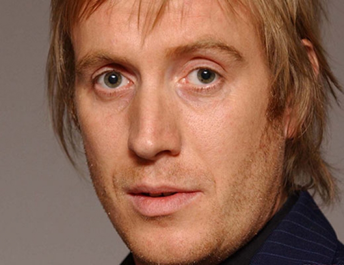 Rhys Ifans Slams Wild Animal Circuses