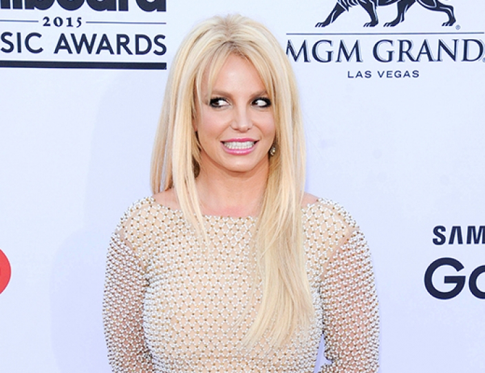 Britney Spears Collaborates With Rape Crisis Center To Encourage Women's Safety During Christmas.