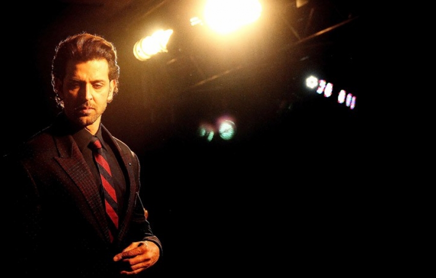 Hrithik Roshan Meets Cancer Patient, Fulfills Her Last Wish!