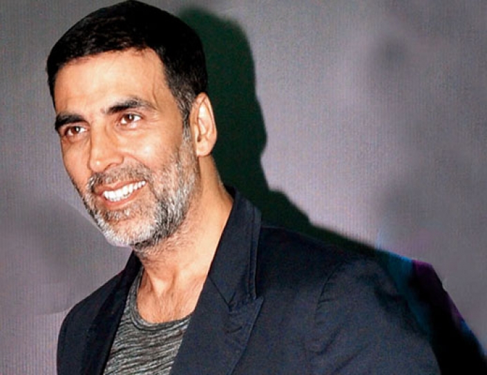 Akshay Kumar Donates Rs. 1 Crore For Chennai Flood Relief.