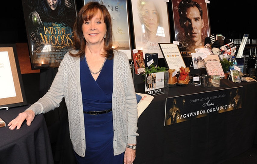 Join The Sag Awards Ceremony Auction And Help Charity