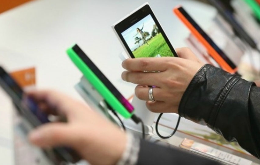 Mobile Net Users To Be 371 Mn By June 2016