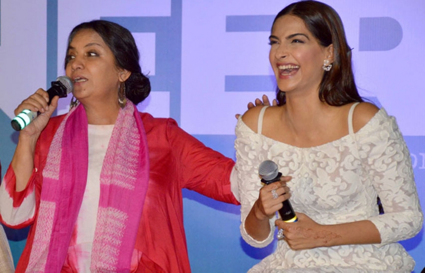 Shabana Azmi: Mainstream Hindi cinema witnessing change 