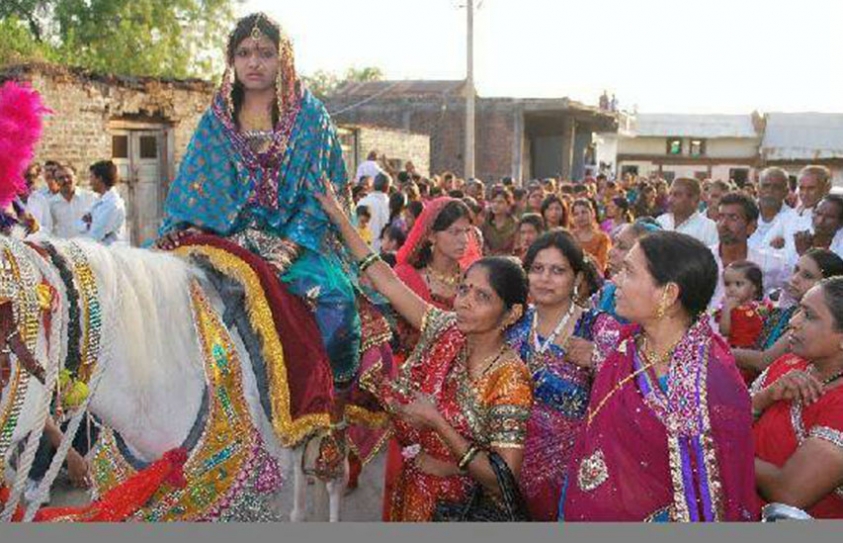 Haryana Bride Sets New Example For Gender Equality, Rides Mare To Her Wedding